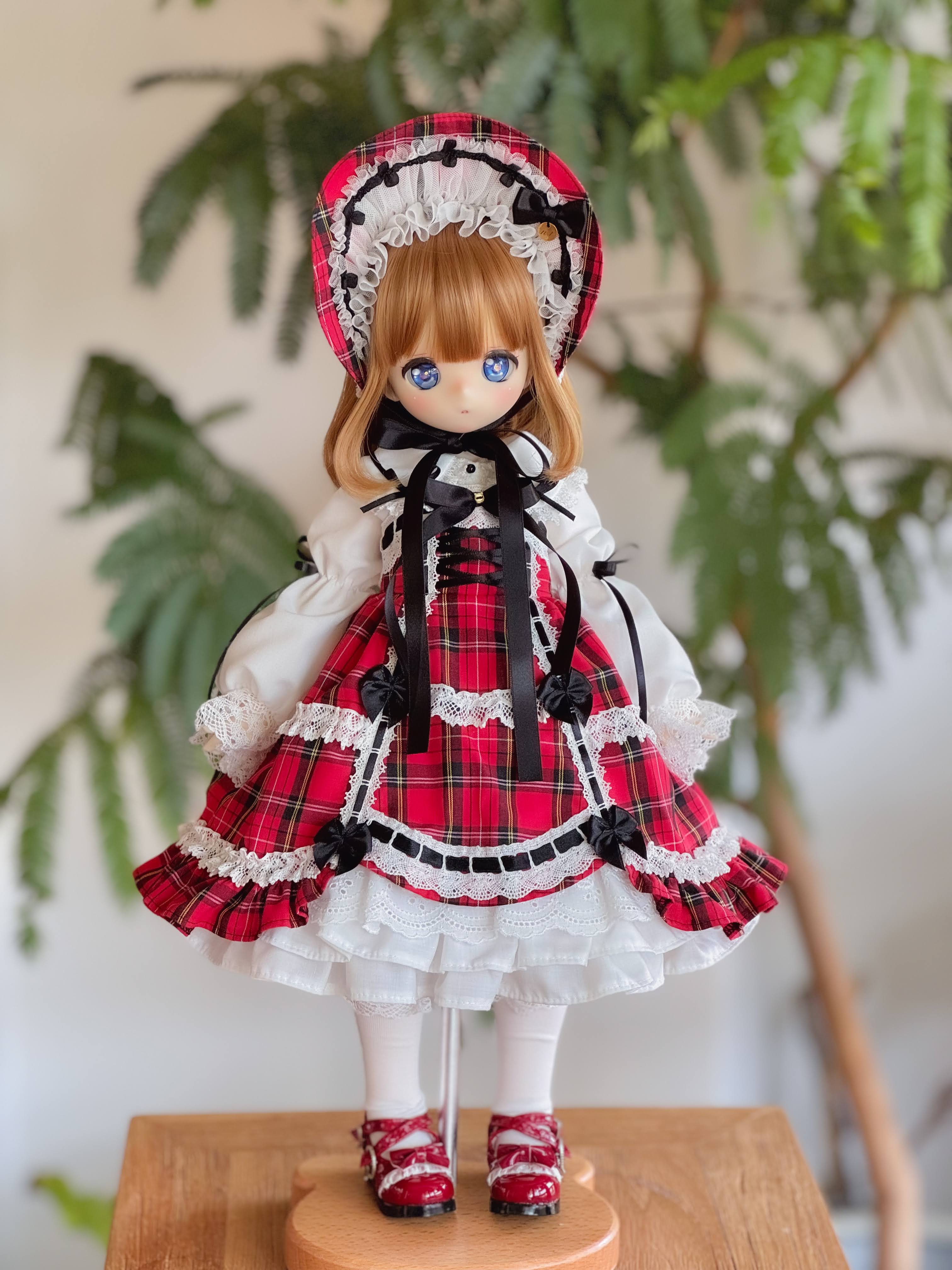 懐古ロリィタちゃん（赤）｜Mini Dollfie Dream・KUMAKO